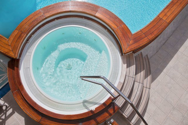 Modern hot tub with wood surround